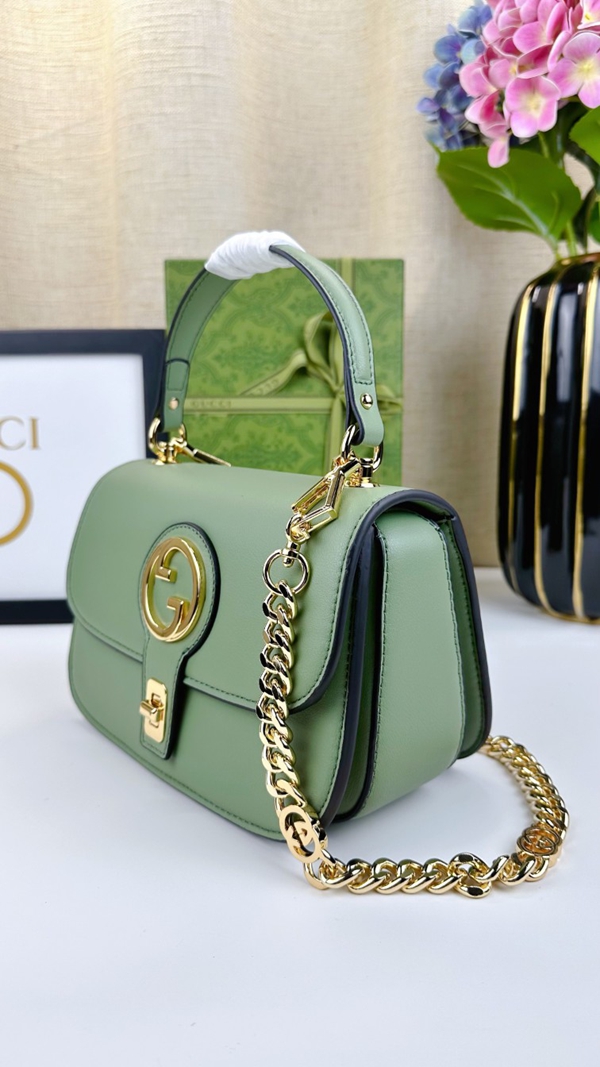 激安グッチバッグコピー側面デザイン